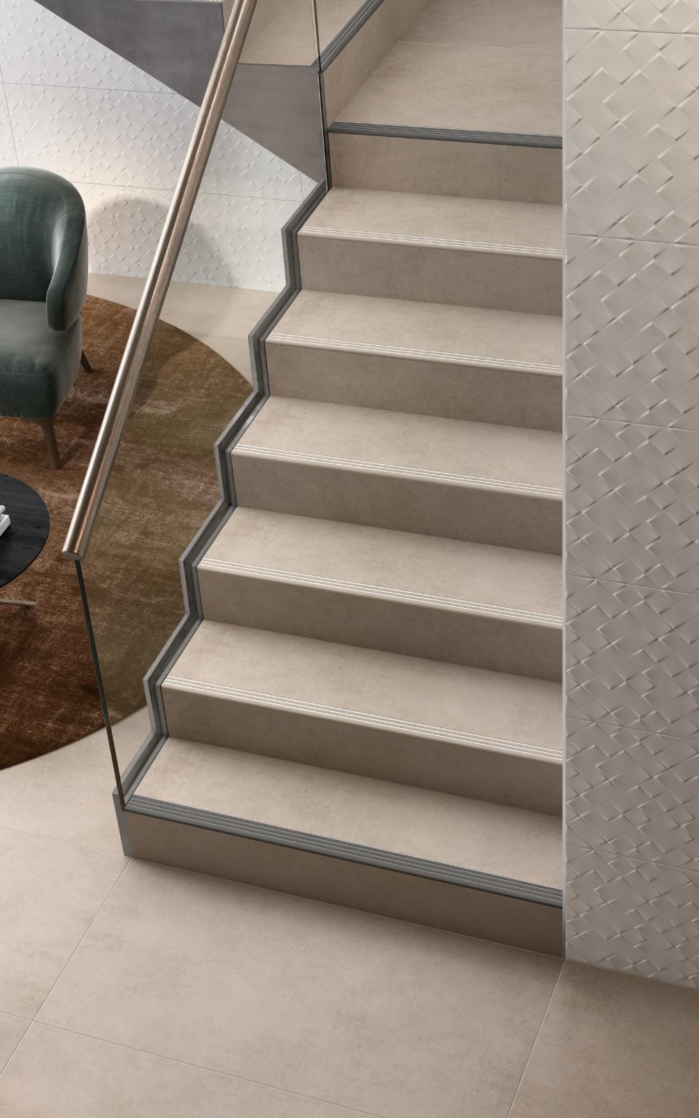 Barrierefreie Treppe mit Rillen